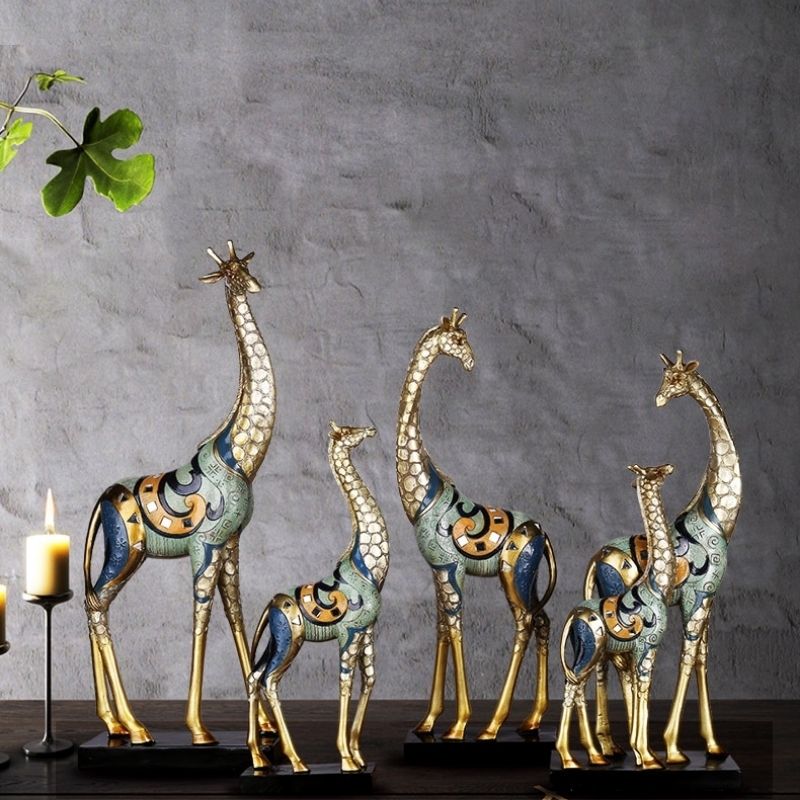 Afrikanische Statue Giraffe oder