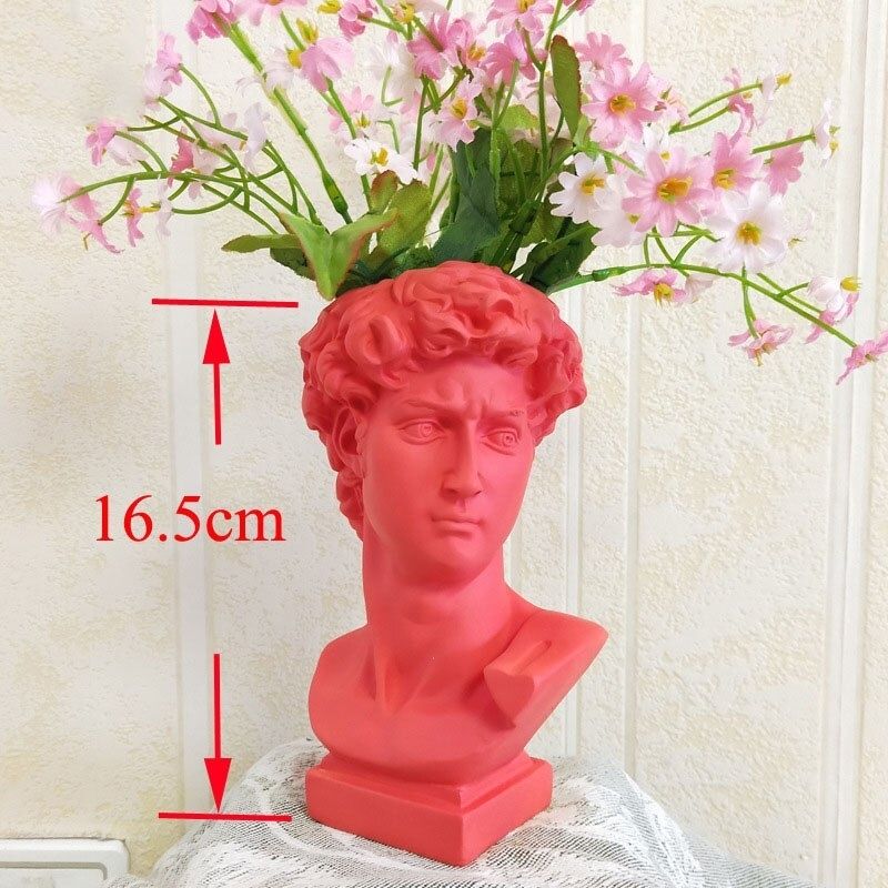 Griechische Statue Männer rosa