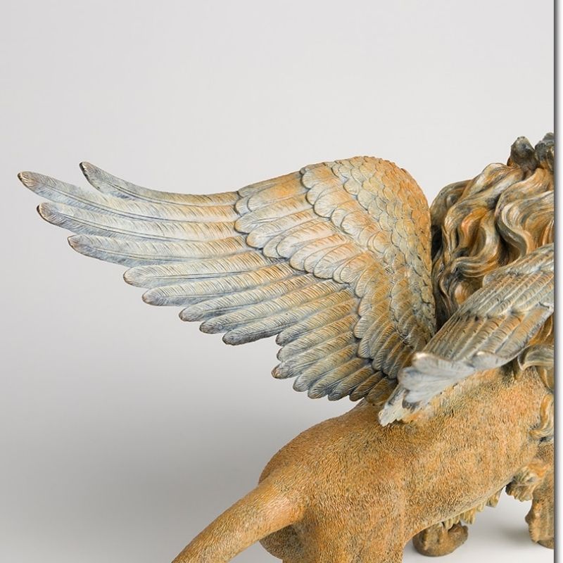 Löwenstatue mit Flügeln