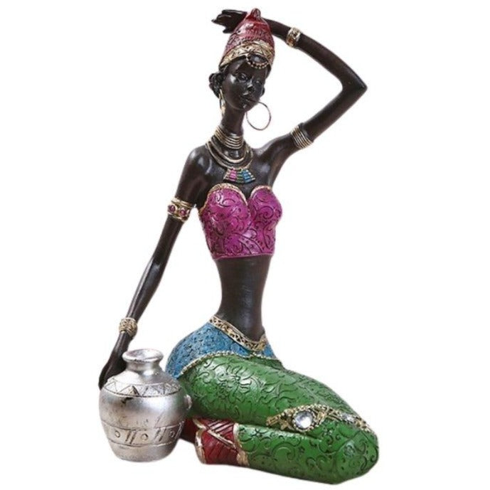 Mehrfarbige afrikanische Statue