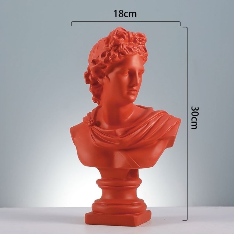 Rote griechische Apollo -Statue